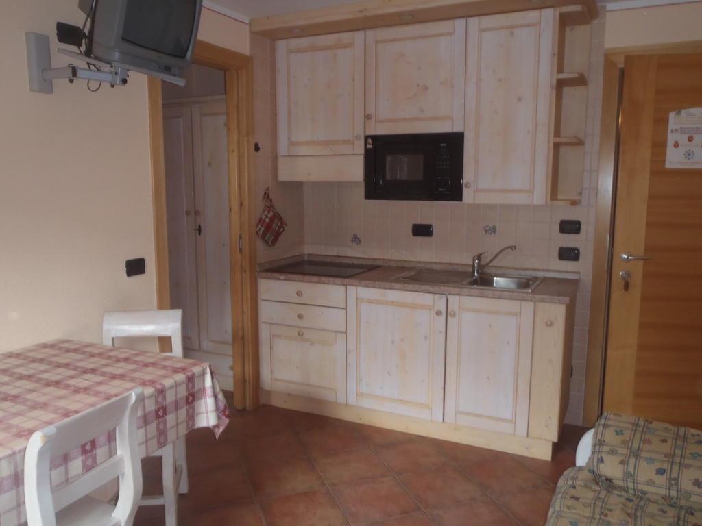 Baita La Broina Livigno Phòng bức ảnh